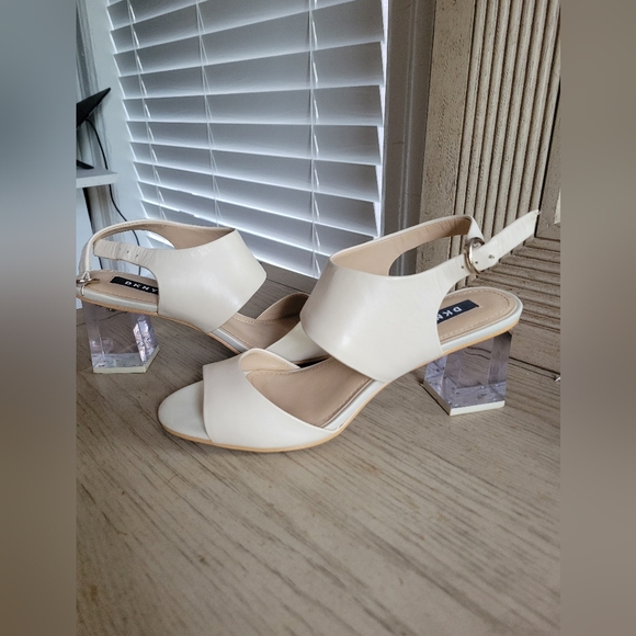 DKNY HEELS - Picture 6 of 10
